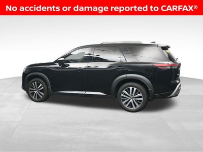 2022 Nissan Pathfinder Platinum