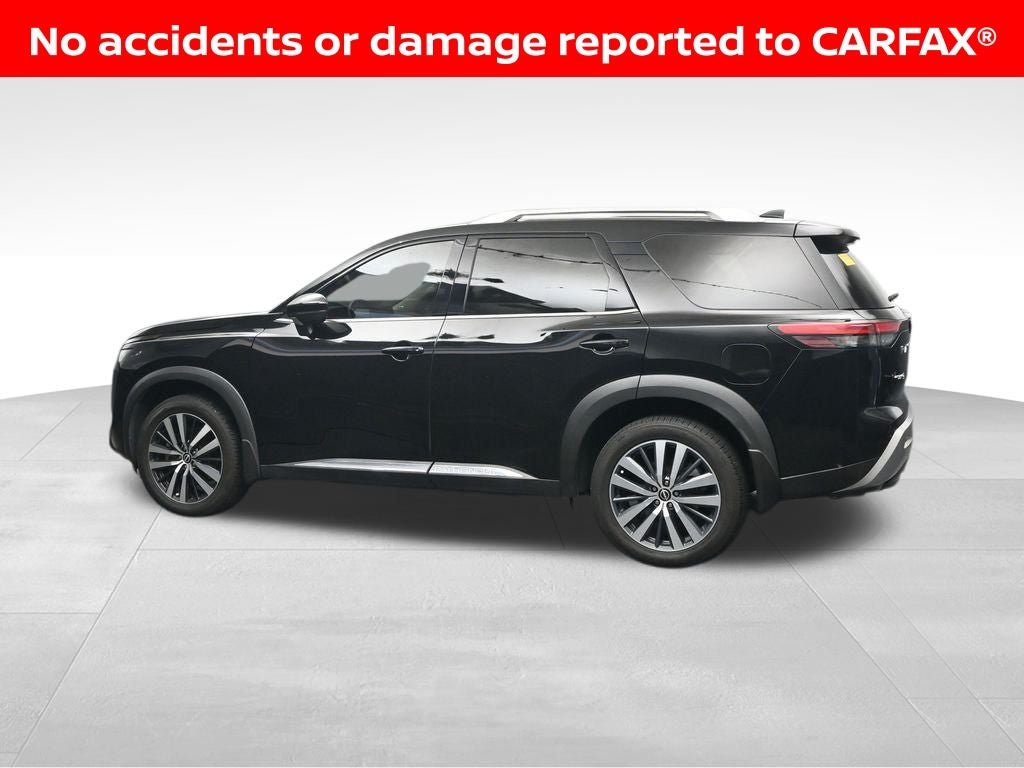 2022 Nissan Pathfinder Platinum