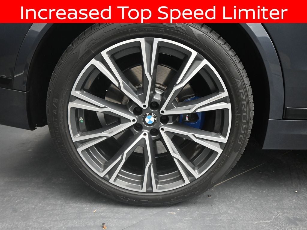 2022 BMW X7 M50i