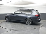 2022 BMW X7 M50i