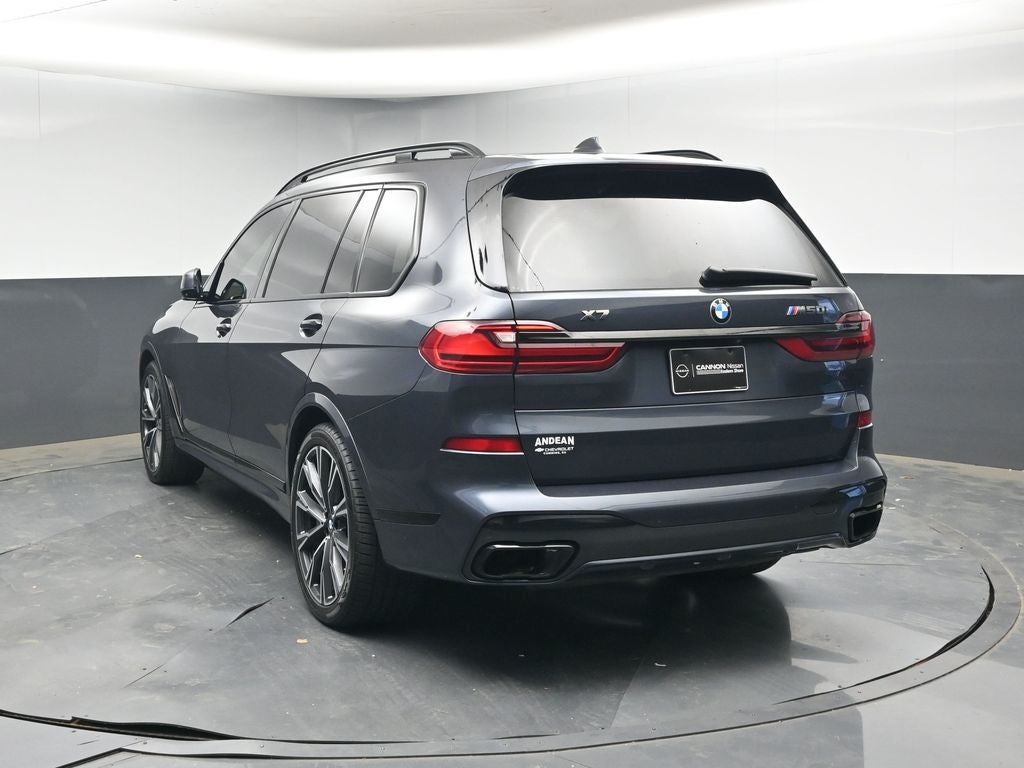 2022 BMW X7 M50i