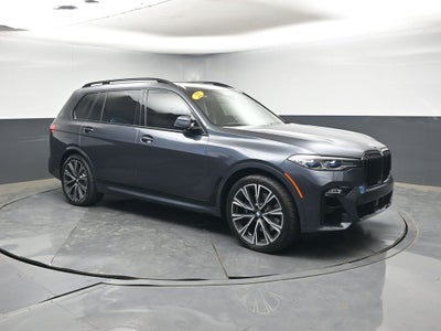 2022 BMW X7 M50i
