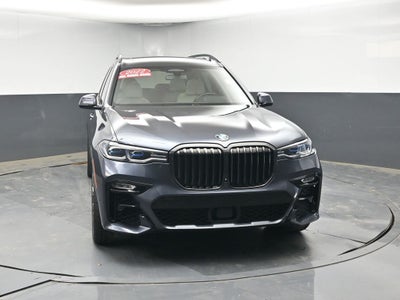 2022 BMW X7 M50i