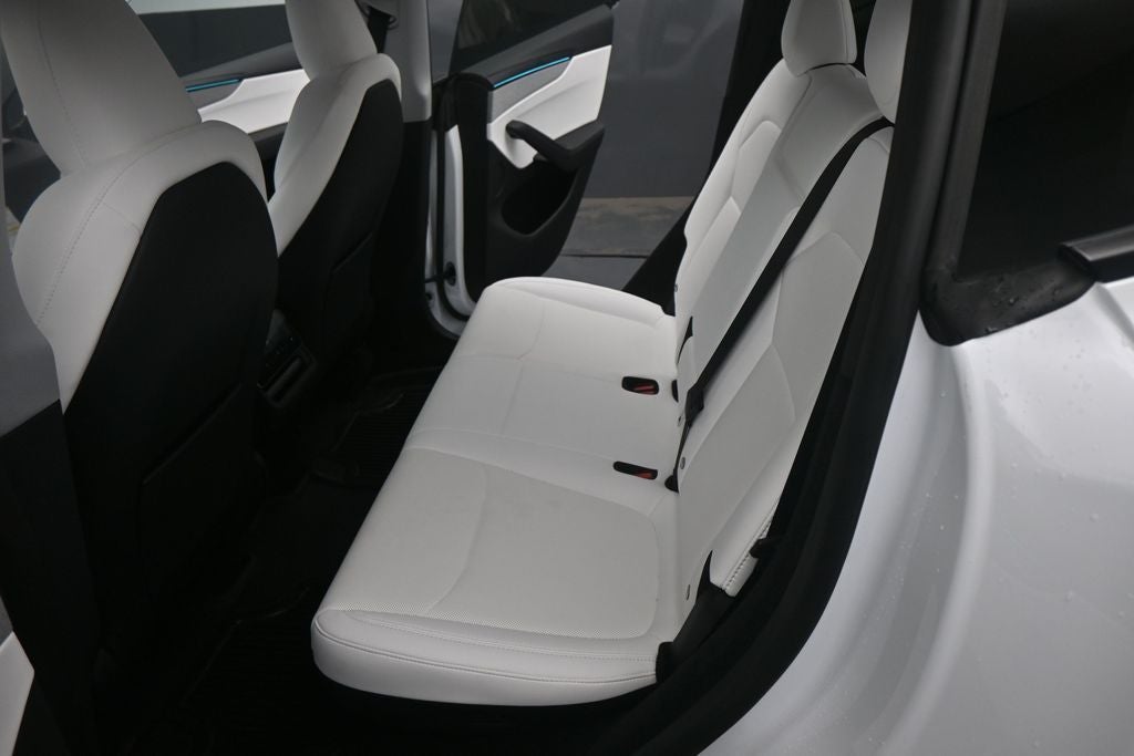 2026 Tesla Model Y Premium