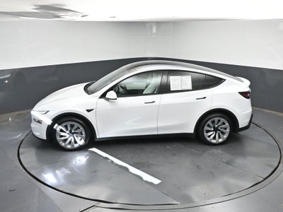 2026 Tesla Model Y Premium