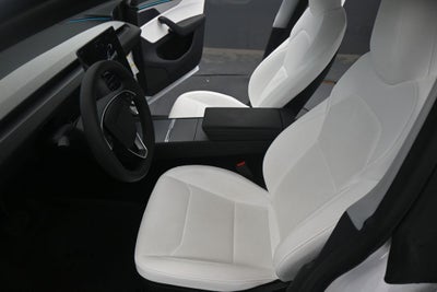 2026 Tesla Model Y Premium