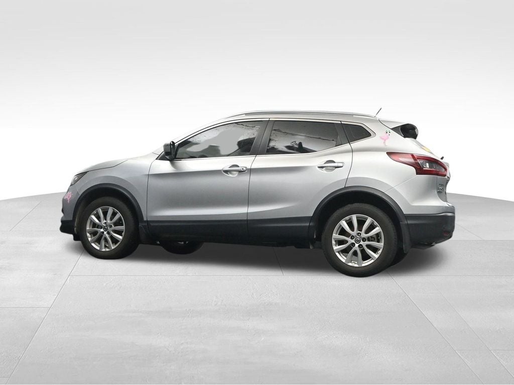 2022 Nissan Rogue Sport SV
