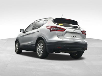 2022 Nissan Rogue Sport SV