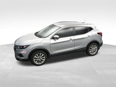 2022 Nissan Rogue Sport SV