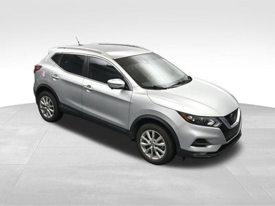 2022 Nissan Rogue Sport SV