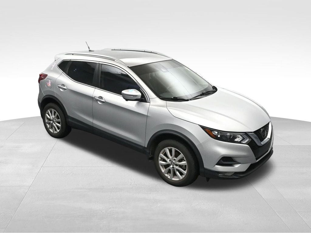 2022 Nissan Rogue Sport SV