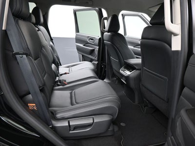 2025 Nissan Armada SV