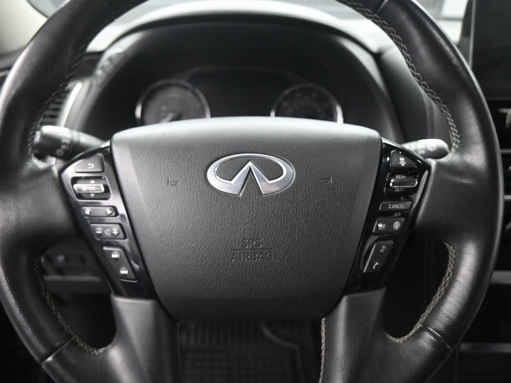 2024 INFINITI QX80 LUXE