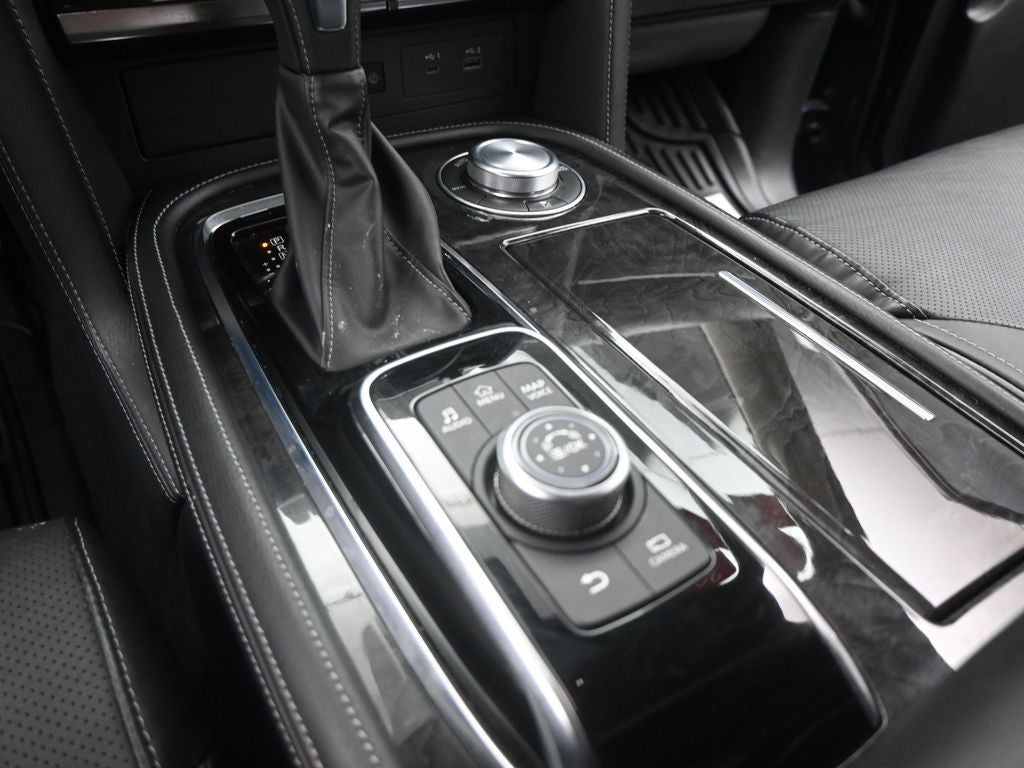 2024 INFINITI QX80 LUXE