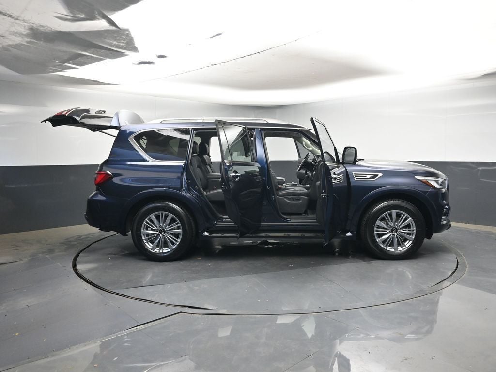 2024 INFINITI QX80 LUXE