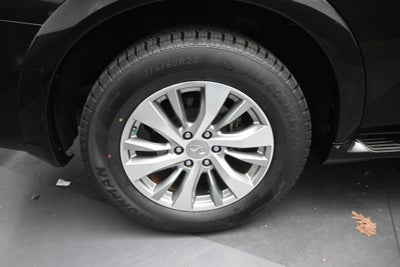 2016 INFINITI QX80 Base