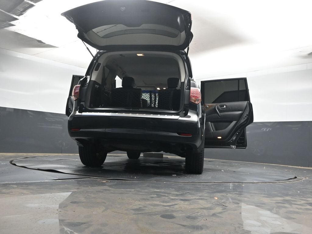 2016 INFINITI QX80 Base