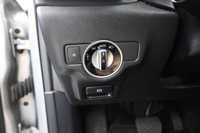 2019 INFINITI QX30 LUXE