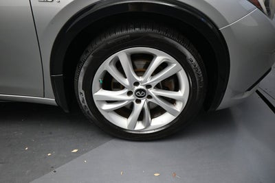 2019 INFINITI QX30 LUXE