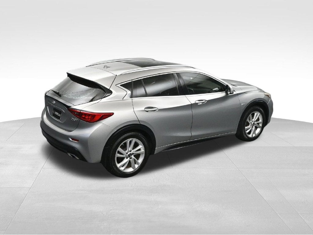 2019 INFINITI QX30 LUXE