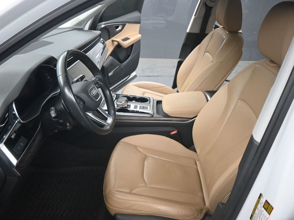 2020 Audi Q7 55 Premium Plus quattro
