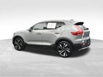 2024 Volvo XC40 B5 Plus Bright Theme