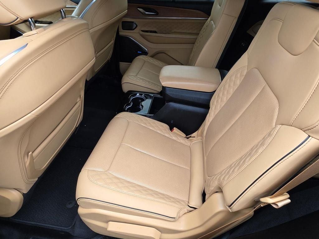 2022 Jeep Grand Cherokee L Summit