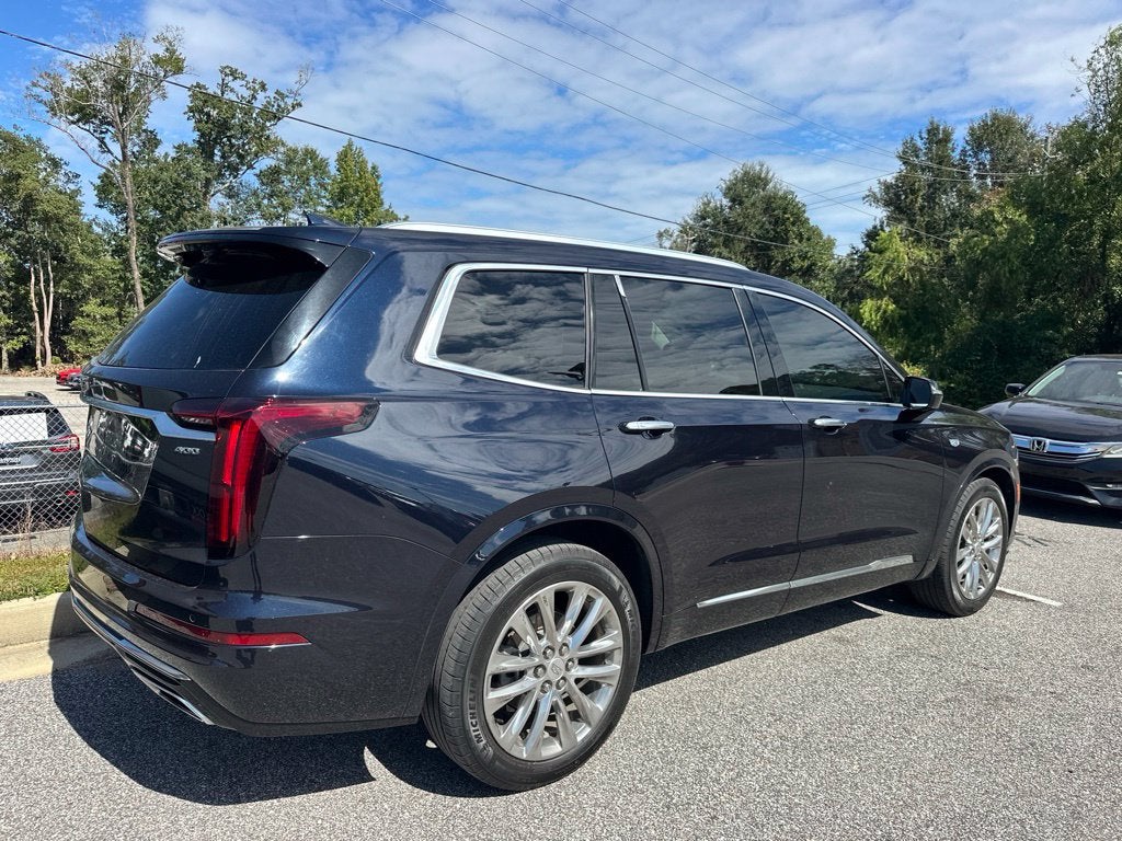 2021 Cadillac XT6 Premium Luxury