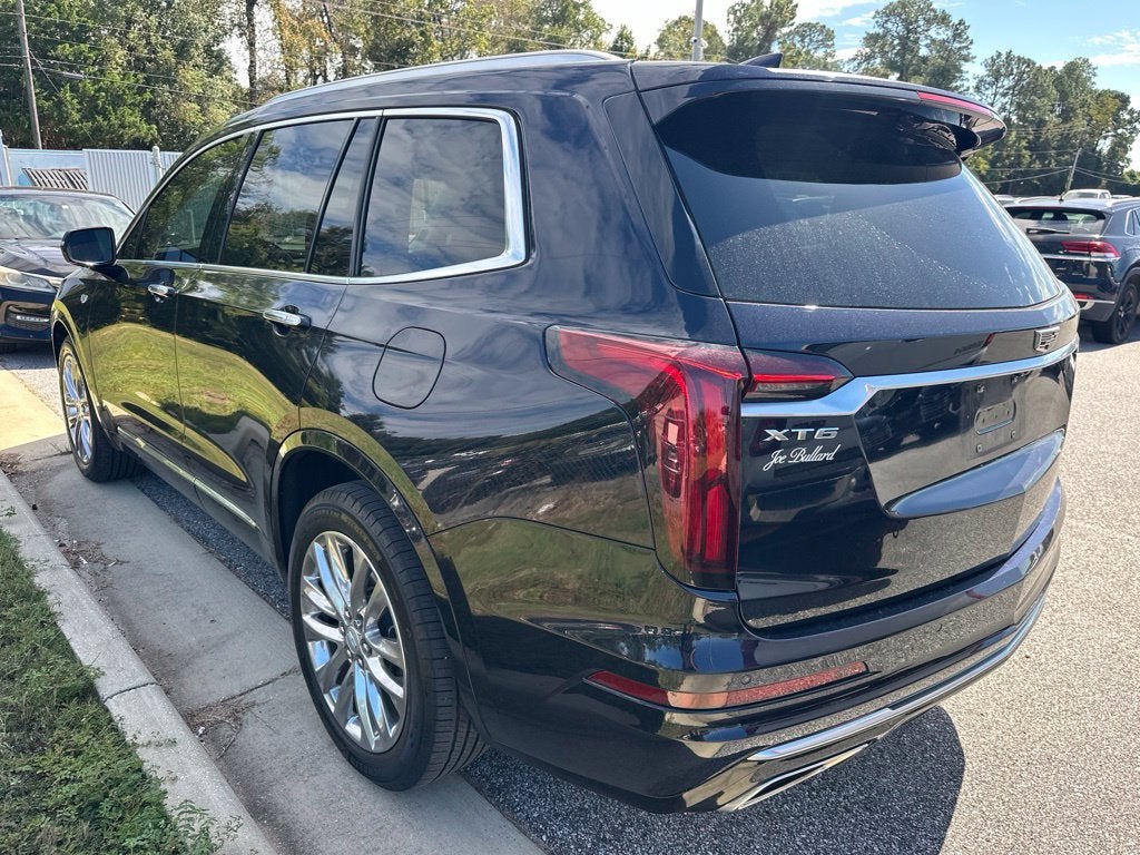 2021 Cadillac XT6 Premium Luxury