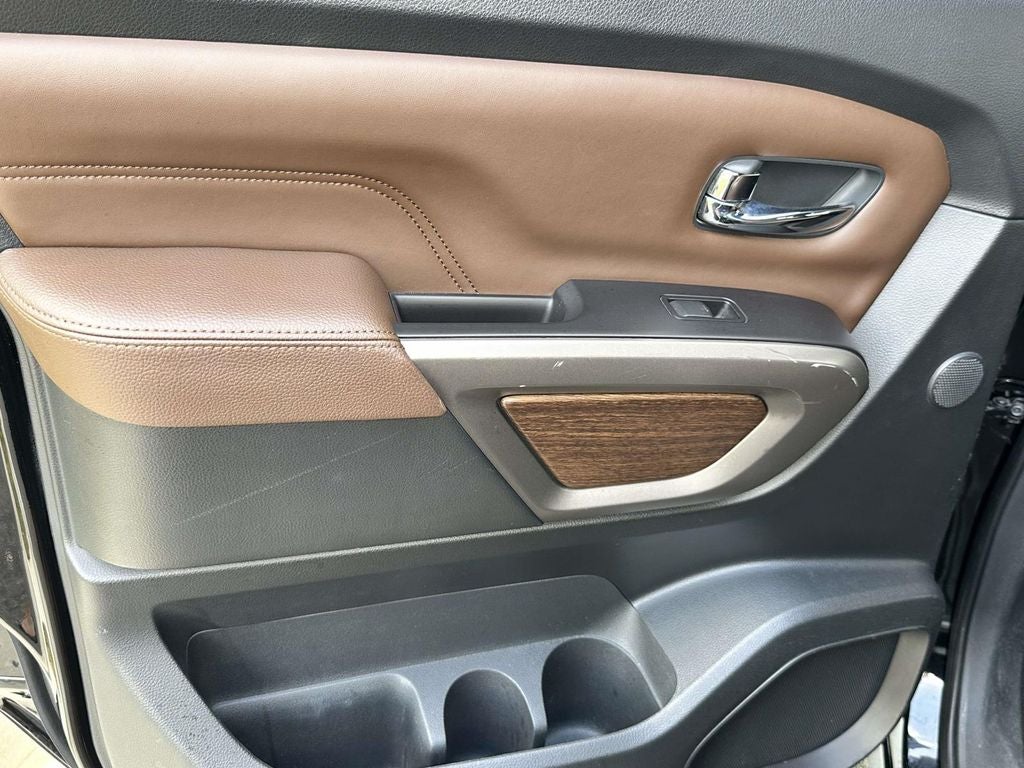 2021 Nissan Titan Platinum Reserve