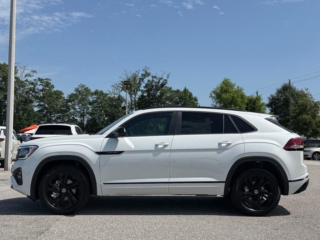 2026 Volkswagen Atlas Cross Sport 2.0T SEL R-Line Black