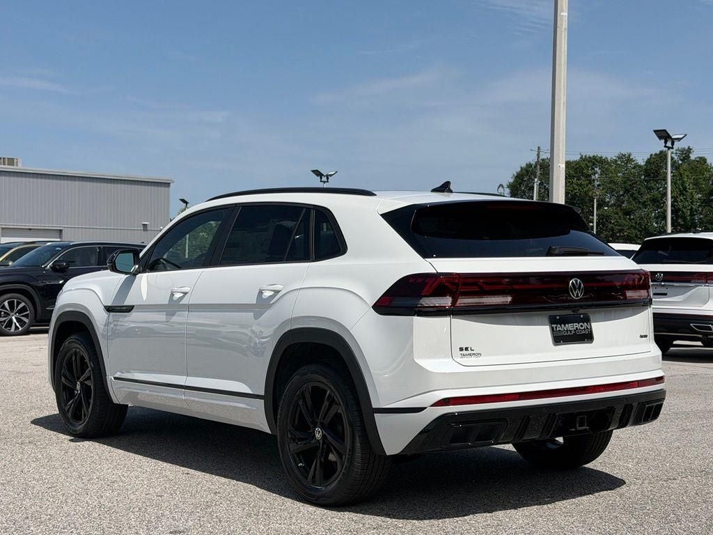 2026 Volkswagen Atlas Cross Sport 2.0T SEL R-Line Black