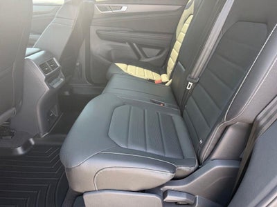 2026 Volkswagen Atlas Cross Sport 2.0T SEL R-Line Black
