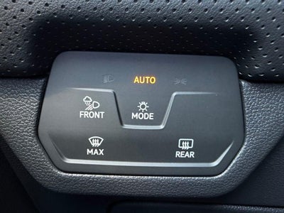2026 Volkswagen Atlas Cross Sport 2.0T SEL R-Line Black