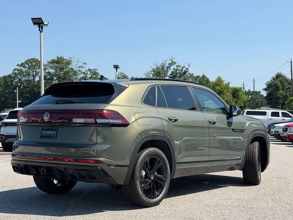 2026 Volkswagen Atlas Cross Sport 2.0T SEL R-Line Black