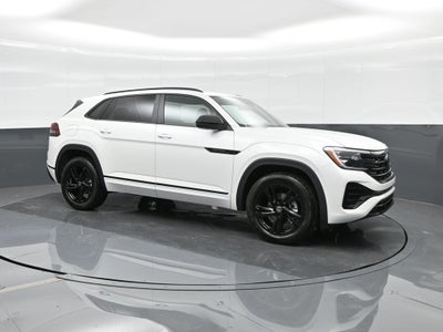 2026 Volkswagen Atlas Cross Sport 2.0T SEL R-Line Black