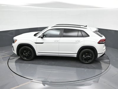 2026 Volkswagen Atlas Cross Sport 2.0T SEL R-Line Black