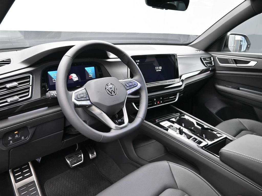 2026 Volkswagen Atlas Cross Sport 2.0T SEL R-Line Black