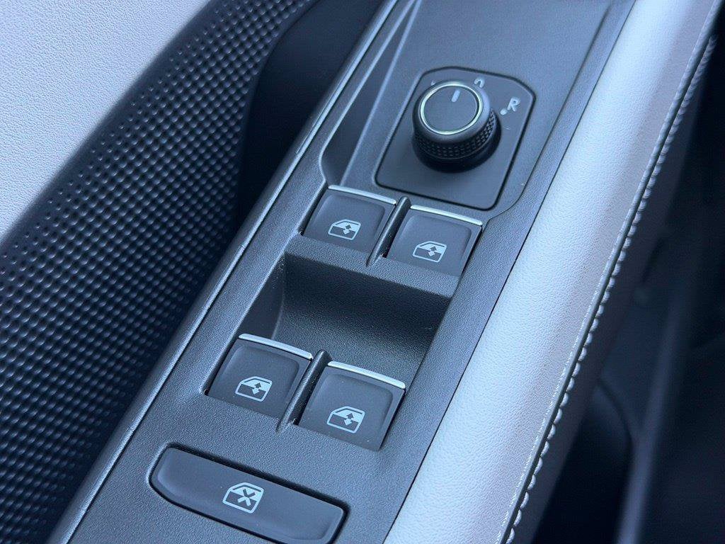 2027 Volkswagen Atlas SEL