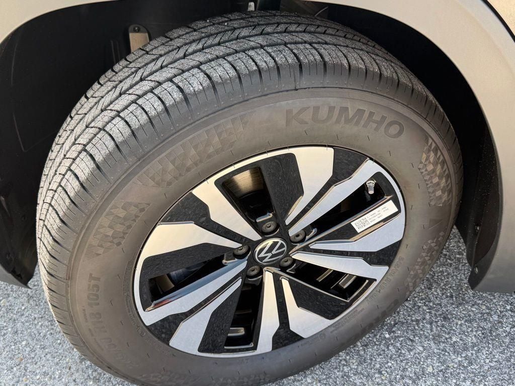 2026 Volkswagen Atlas 2.0T SE