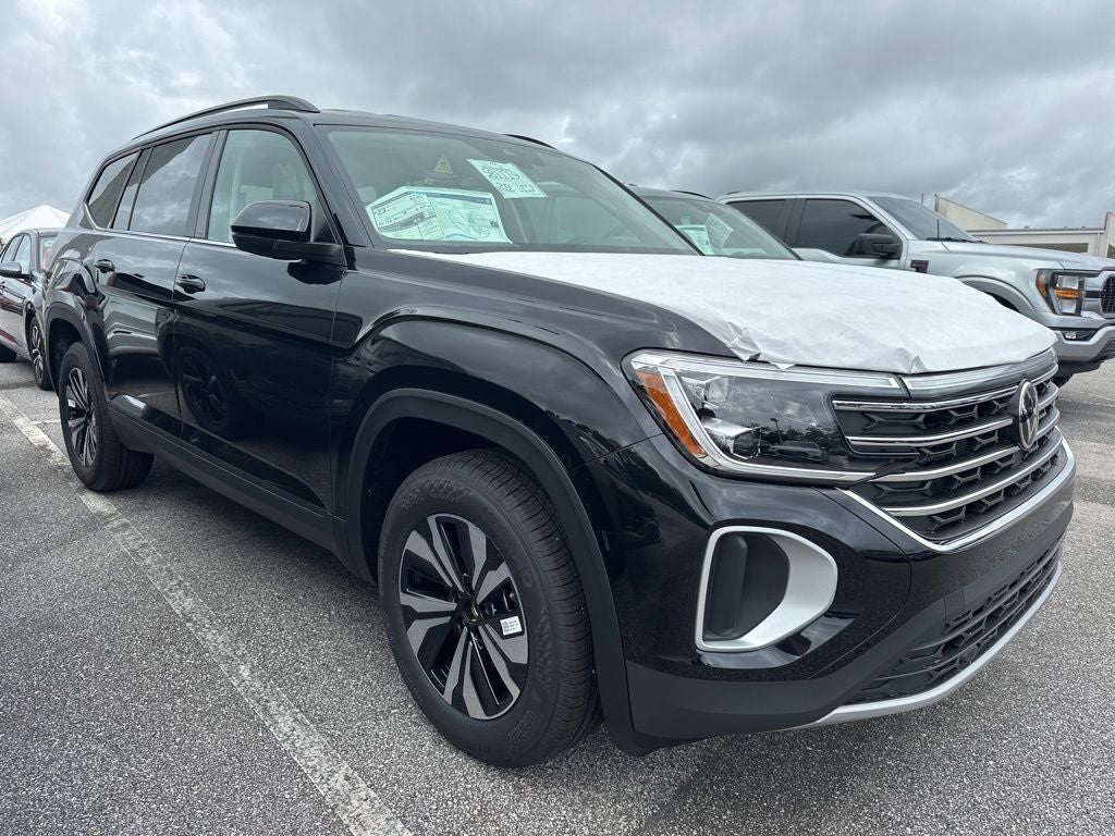 2026 Volkswagen Atlas 2.0T SE's photo