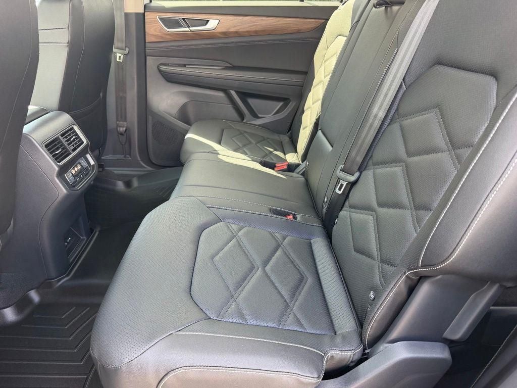 2026 Volkswagen Atlas 2.0T SE