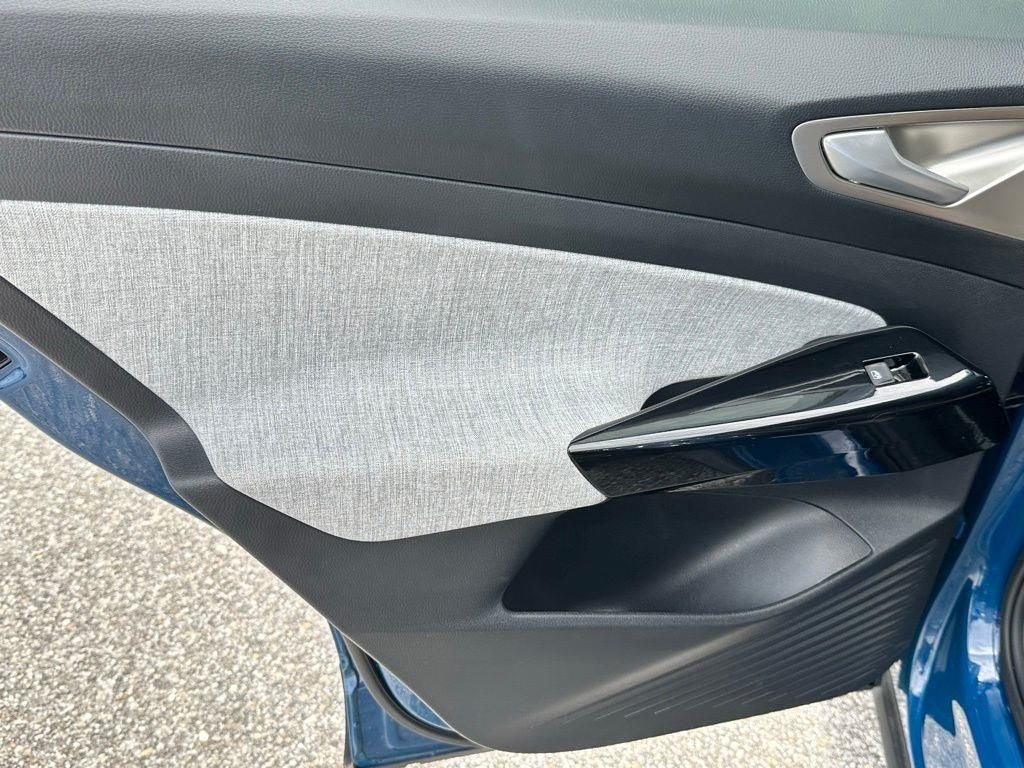 2025 Volkswagen ID.4 Pro