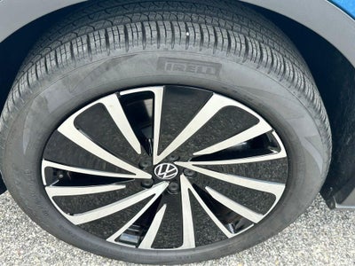 2025 Volkswagen ID.4 Pro