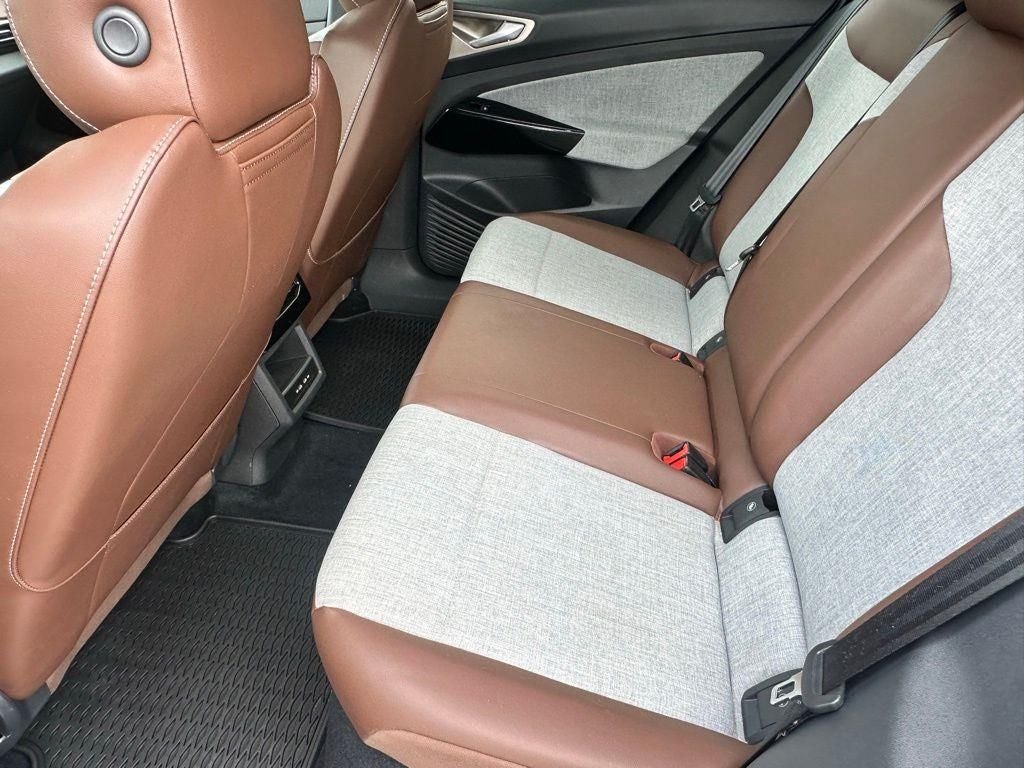2025 Volkswagen ID.4 Pro