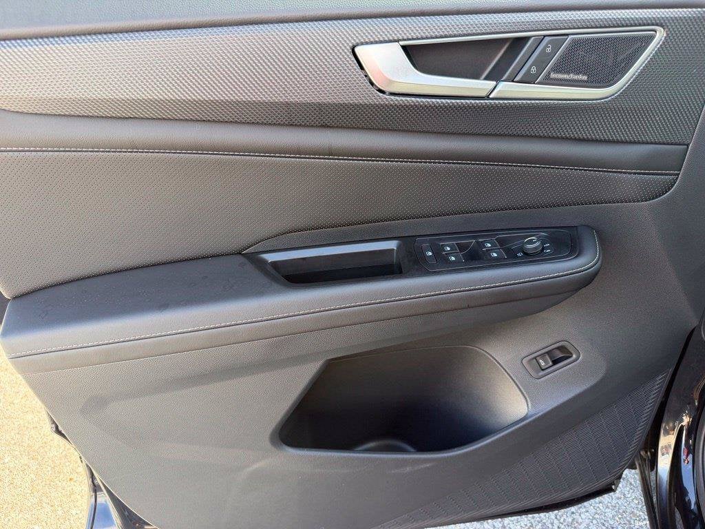2026 Volkswagen Atlas Cross Sport SEL Premium R-Line