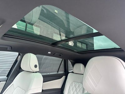 2025 Volkswagen Atlas Cross Sport 2.0T SEL Premium R-Line