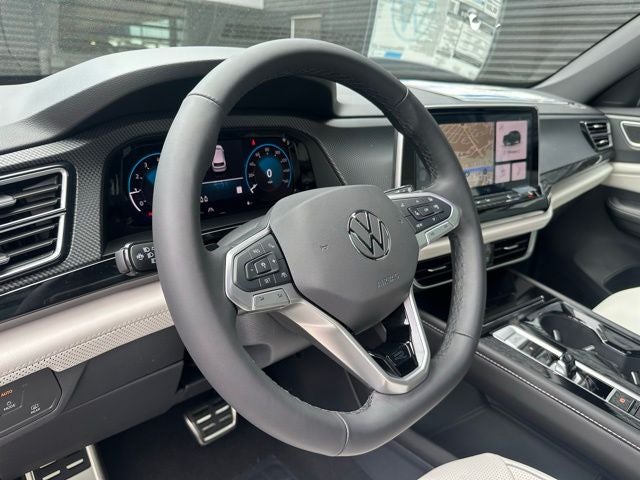 2025 Volkswagen Atlas Cross Sport 2.0T SEL Premium R-Line