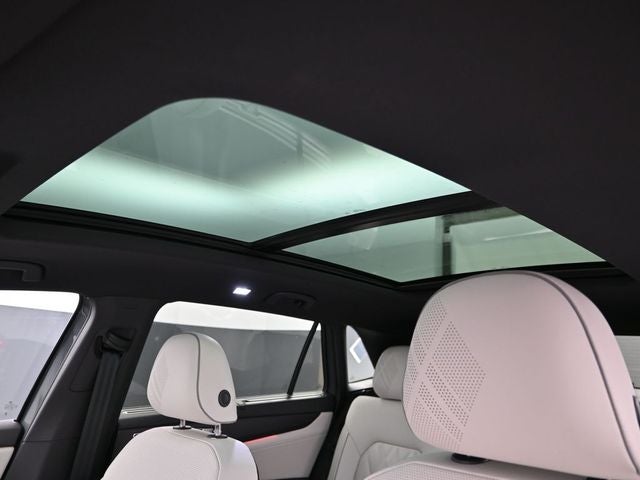 2025 Volkswagen Atlas Cross Sport 2.0T SEL Premium R-Line