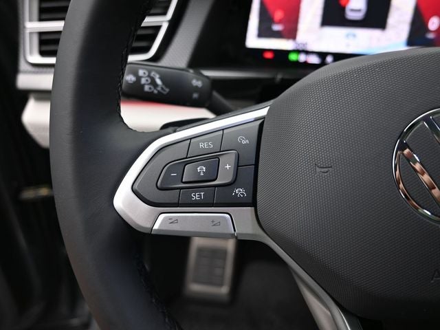 2025 Volkswagen Atlas Cross Sport 2.0T SEL Premium R-Line